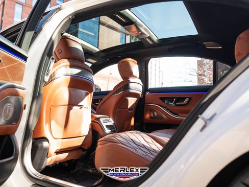 Used 2021 Mercedes-Benz S 580 580 4MATIC image 21