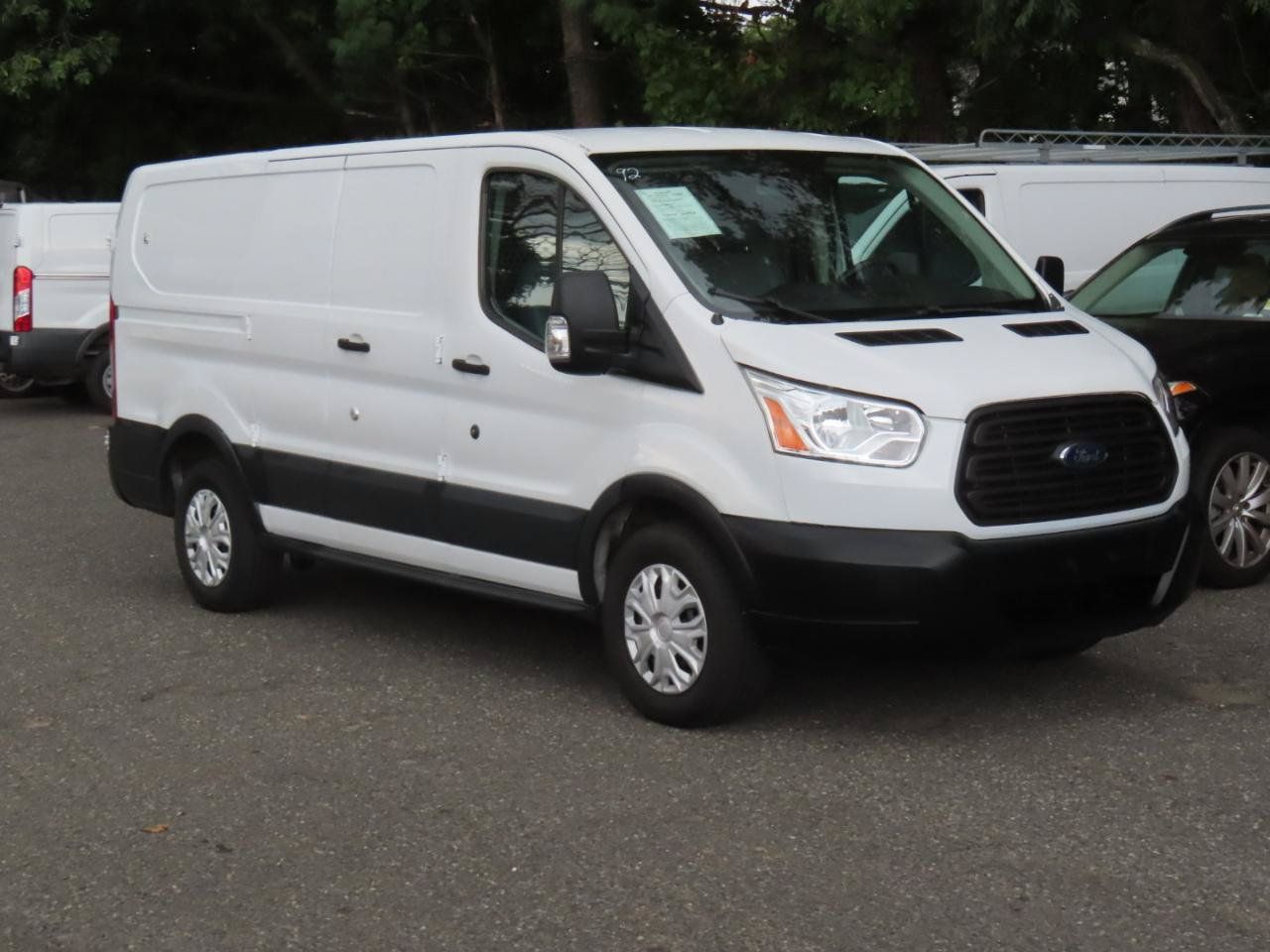 Used 2017 Ford Transit 150 130 Low Roof RWD image 8