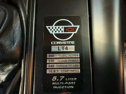 Used 1996 Chevrolet Corvette Coupe image 19