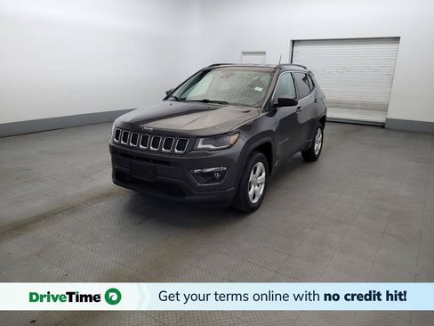 Used 2018 Jeep Compass Latitude w/ Popular Equipment Group AWD/4WD image 1