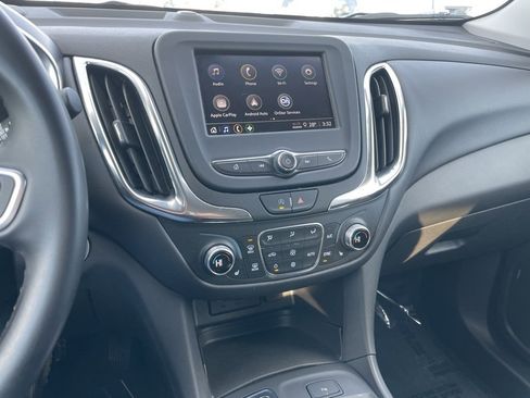 Used 2024 Chevrolet Equinox LT image 10