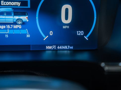 Certified 2023 Ford F150 Lariat w/ Equipment Group 502A High image 52