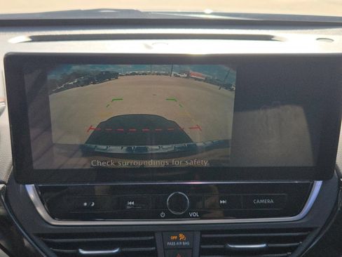 Used 2023 Nissan Altima 2.5 SR w/ SR Premium Package FWD image 17