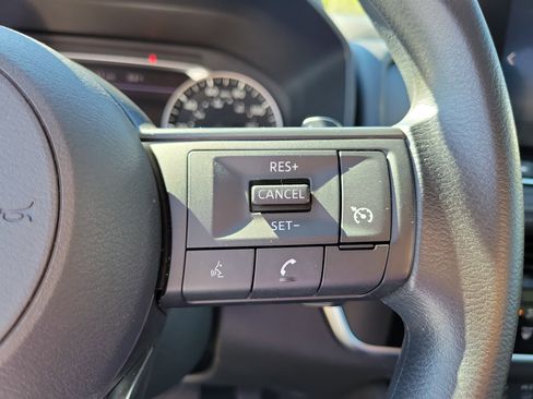 Certified 2024 Nissan Rogue S image 23