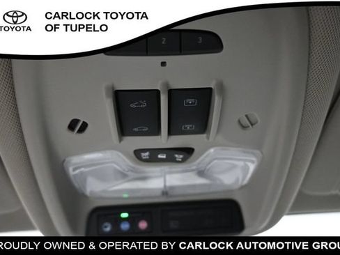 Used 2023 Buick Encore GX Essence w/ Experience Buick Package FWD image 36
