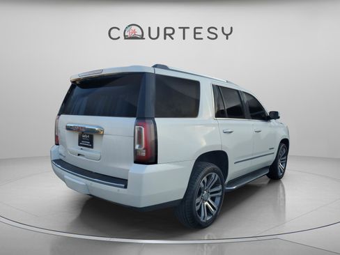 Used 2018 GMC Yukon Denali image 3
