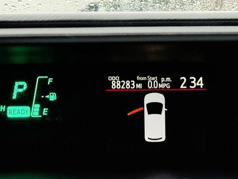 Used 2012 Toyota Prius C Two image 22