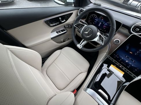New 2026 Mercedes-Benz GLC 300 4MATIC image 16