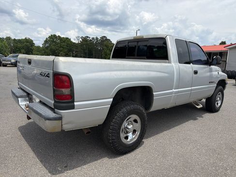 Used 2001 Dodge Ram 1500 Truck 4x4 Quad Cab image 4