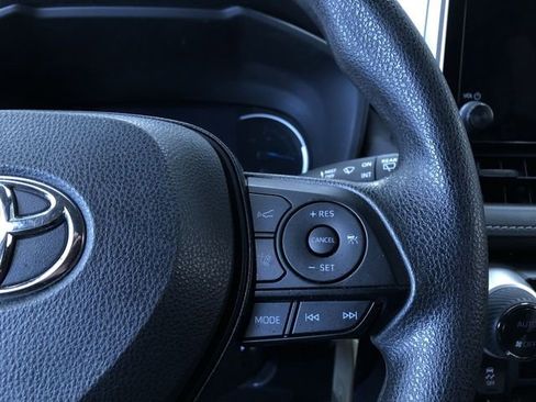 Certified 2025 Toyota RAV4 LE AWD/4WD image 26
