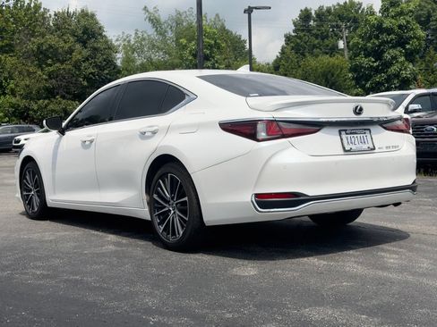Used 2022 Lexus ES 250 w/ Premium Package AWD/4WD image 5