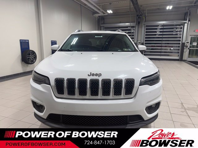 Used 2019 Jeep Cherokee Latitude Plus w/ Cold Weather Group AWD/4WD image 10
