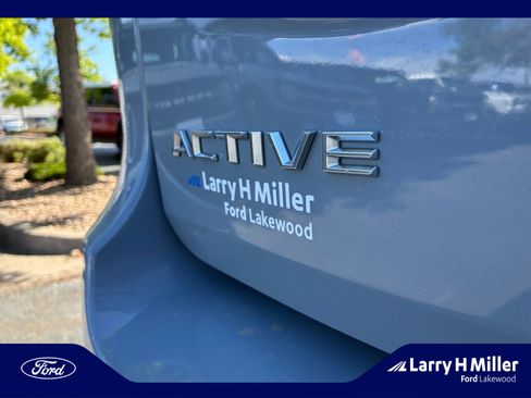 Used 2025 Ford Expedition Active AWD/4WD image 23