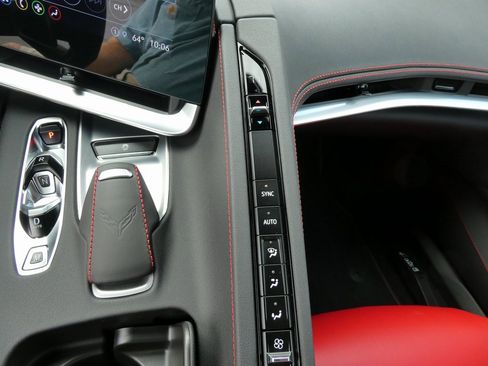 Certified 2023 Chevrolet Corvette Stingray Coupe w/ Chrome Exterior Badge Package image 26