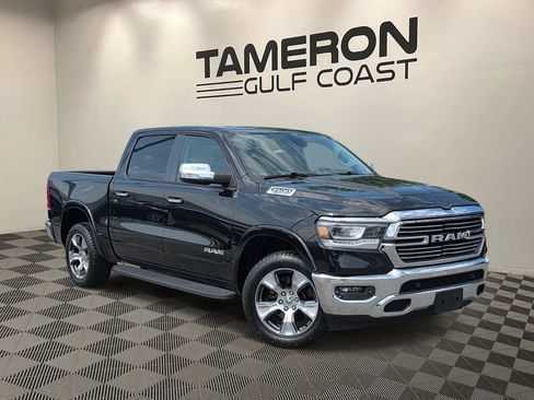 Used 2019 RAM 1500 Laramie AWD/4WD image 1