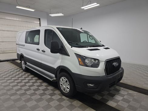Used 2024 Ford Transit 250 Low Roof w/ Exterior Upgrade Package image 3