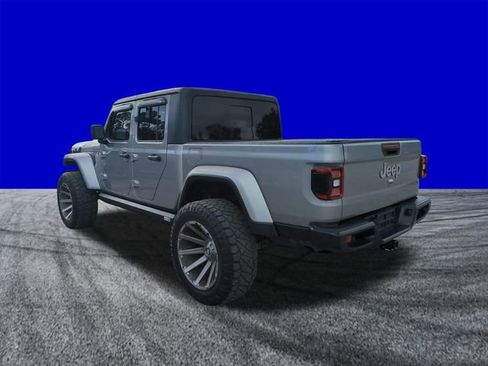 Used 2020 Jeep Gladiator Overland image 6