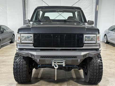 Used 1989 Ford Bronco Custom image 9