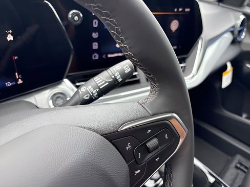 New 2026 Chevrolet Trax LT w/ Sunroof Package FWD image 46
