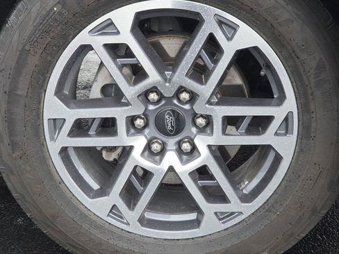 Used 2025 Ford Expedition Max Active AWD/4WD image 13