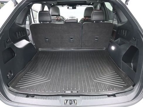 Used 2020 Ford Edge ST-Line FWD image 14