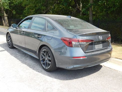 Used 2025 Honda Civic Sport image 3
