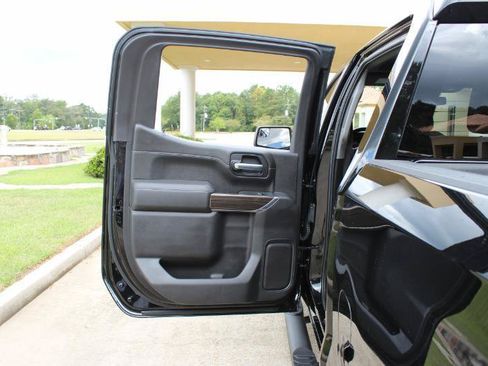 Used 2021 Chevrolet Silverado 1500 RST AWD/4WD image 29