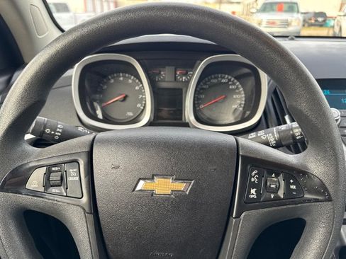Used 2015 Chevrolet Equinox LS FWD image 19