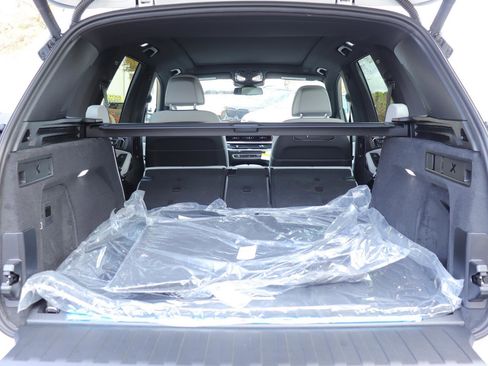 New 2026 BMW X5 xDrive50e w/ Climate Comfort Package image 20