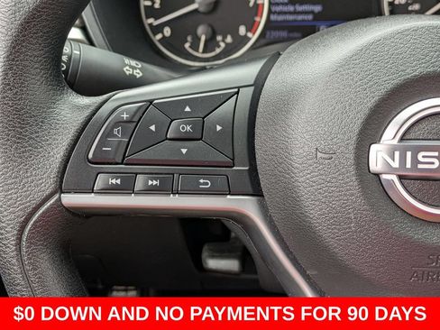 Used 2025 Nissan Altima 2.5 SV FWD image 20
