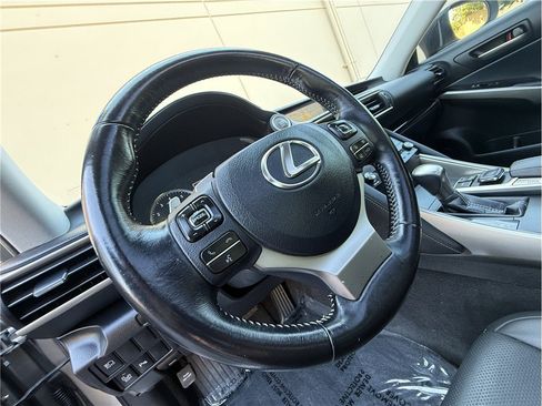 Used 2017 Lexus IS 200t w/ Navigation System Package RWD image 20