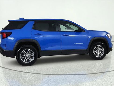 Used 2026 GMC Terrain Elevation AWD/4WD image 4