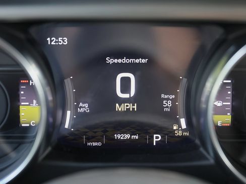 Used 2023 Jeep Wrangler Unlimited w/ Cold Weather Group AWD/4WD image 40