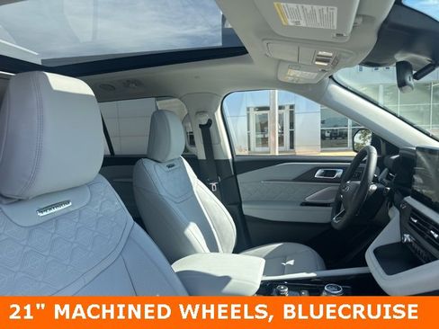 New 2026 Ford Explorer Platinum w/ LUX Leather Package image 2