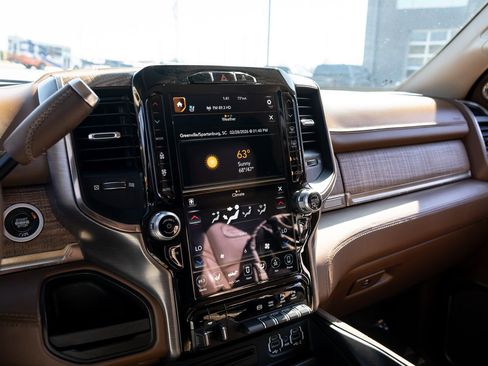 Used 2019 RAM 2500 Limited RWD image 39