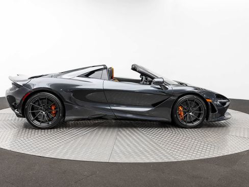 New 2026 McLaren 750S Spider RWD image 43