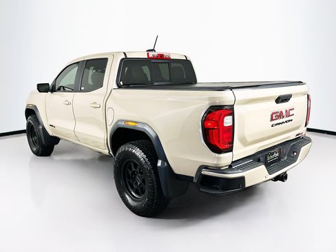 Used 2024 GMC Canyon AT4 w/ AT4 Premium Package AWD/4WD image 5