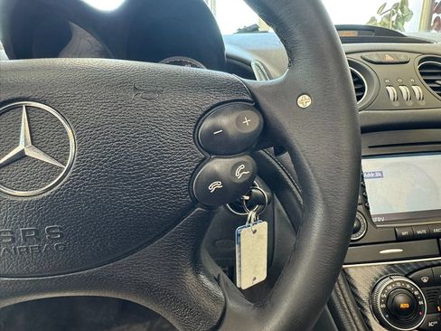 Used 2005 Mercedes-Benz SL 55 AMG image 38