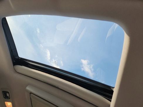 Used 2024 Honda Odyssey Elite image 14