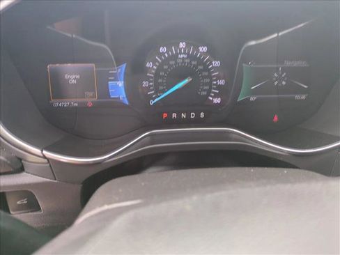 Used 2016 Ford Fusion Titanium FWD image 11