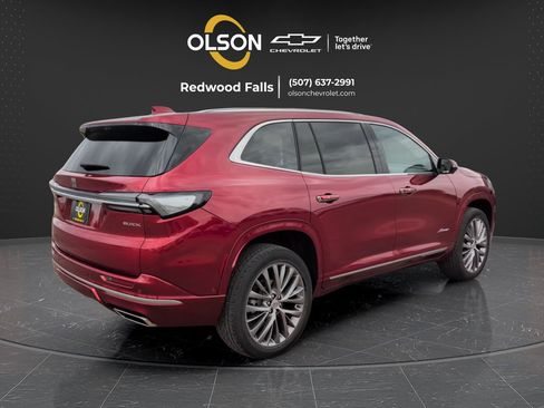 Used 2025 Buick Enclave Avenir w/ Super Cruise Package AWD/4WD image 5