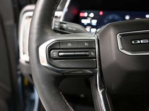 Used 2025 GMC Canyon Denali image 26