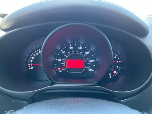 Used 2016 Kia Soul + w/ Audio Package FWD image 6