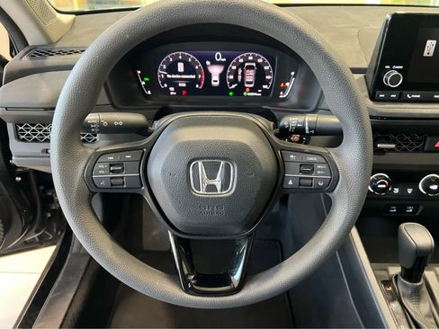Used 2023 Honda Accord EX image 15