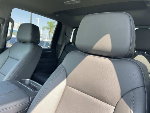 New 2026 GMC Sierra 2500 SLT w/ SLT Premium Package image 22