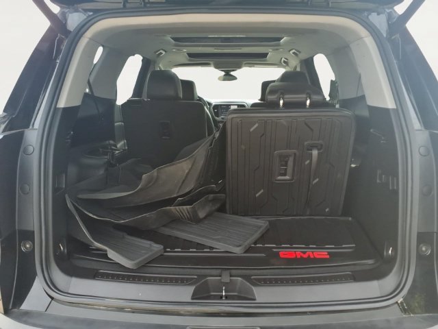Used 2023 GMC Acadia AT4 w/ Technology Package AWD/4WD image 25