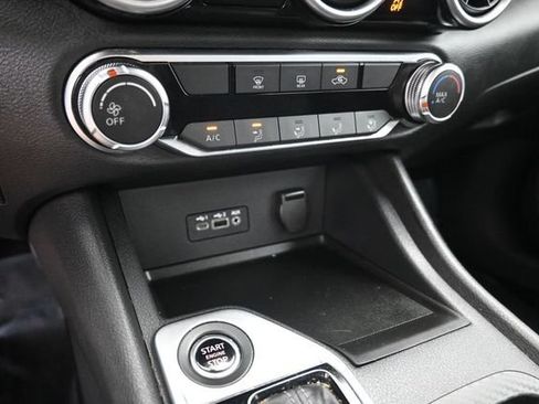 Used 2022 Nissan Sentra SV w/ Trunk Package FWD image 19