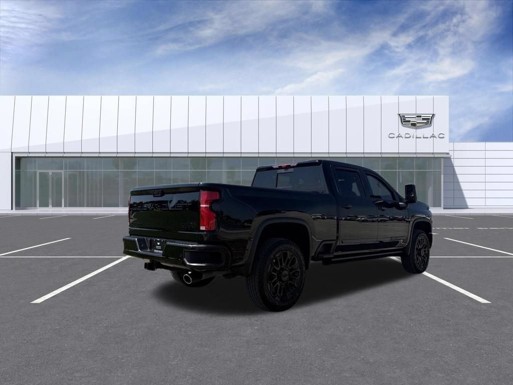 Used 2026 Chevrolet Silverado 2500 High Country w/ Midnight Edition AWD/4WD image 3