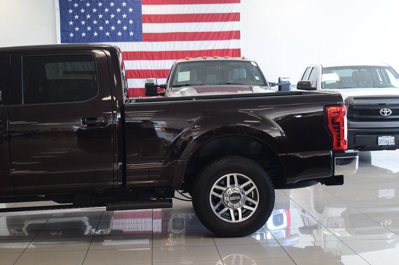Used 2018 Ford F250 Lariat w/ Lariat Ultimate Package RWD image 12
