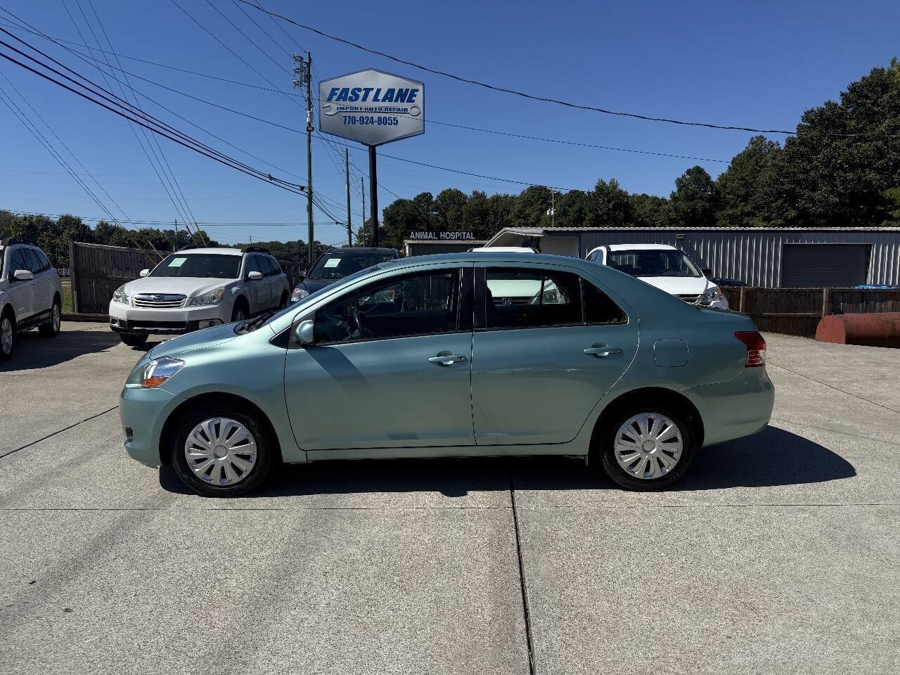 Used 2008 Toyota Yaris Sedan FWD image 4